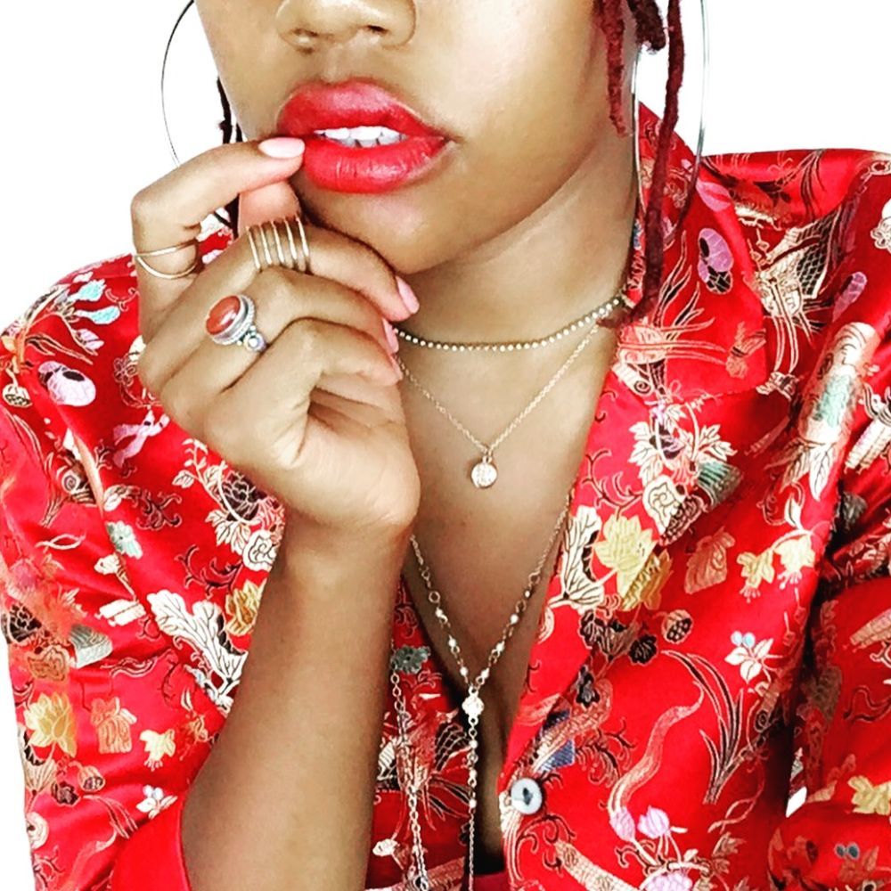 Meet your Posher, Fatima